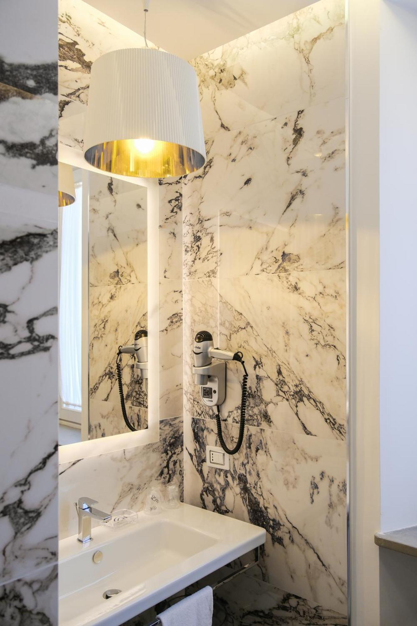 Stendhal Luxury Suites Rome Exterior photo