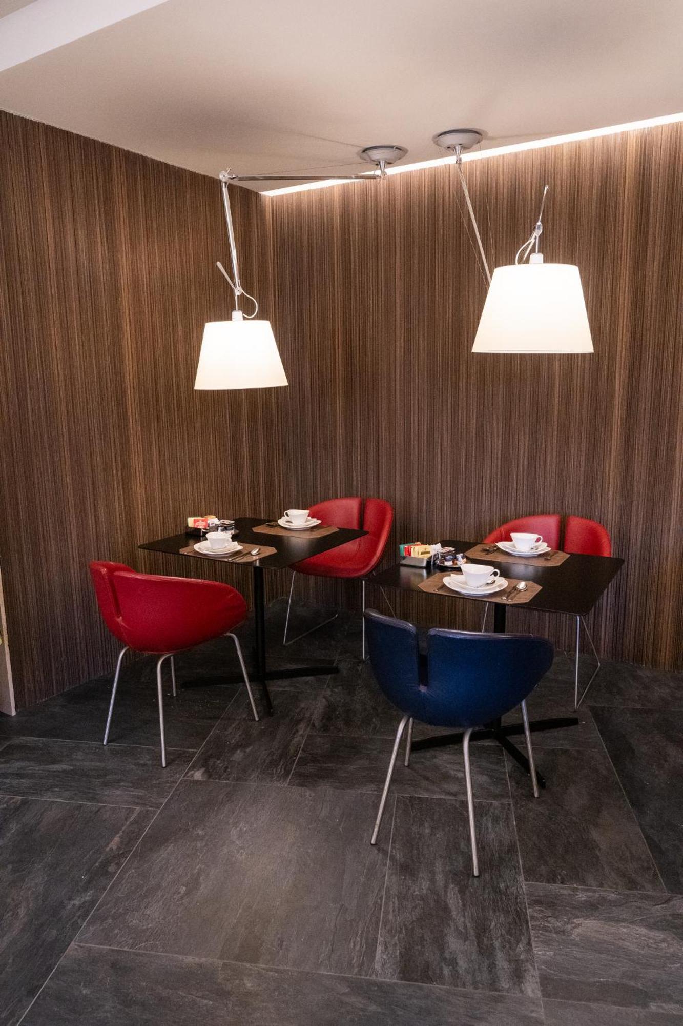 Stendhal Luxury Suites Rome Exterior photo