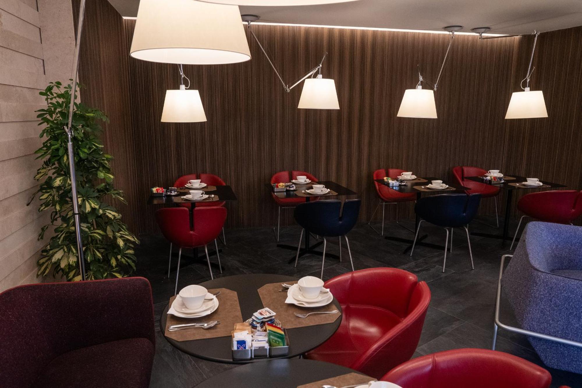 Stendhal Luxury Suites Rome Exterior photo